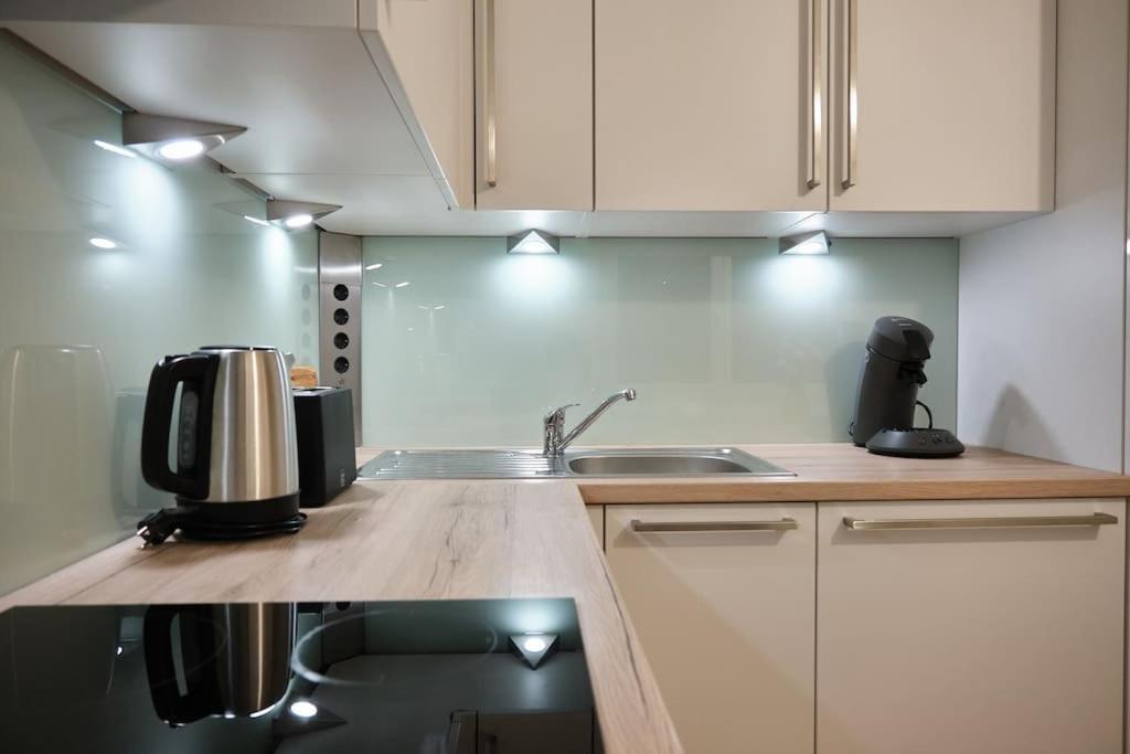 Apartament Free Parking I Balcony I 5 Min To Train Station Viena